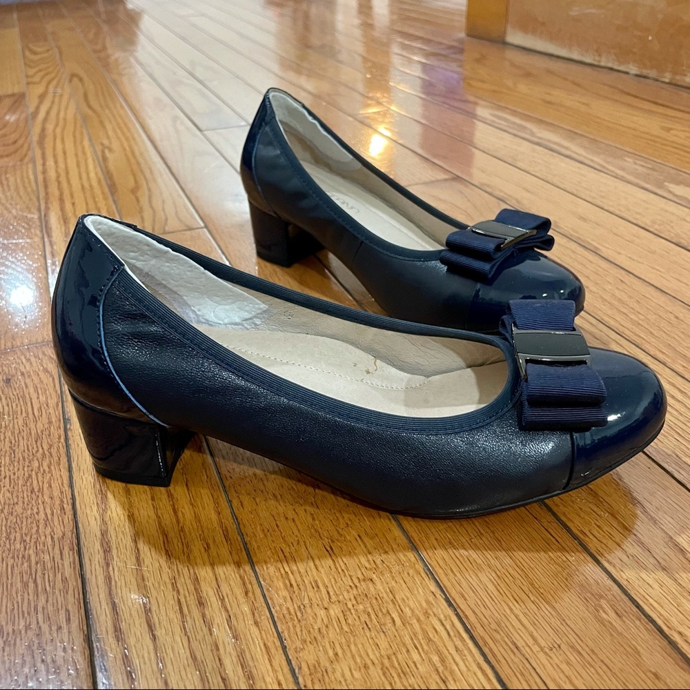 Geo-Geana Bow Ballet Block Heels